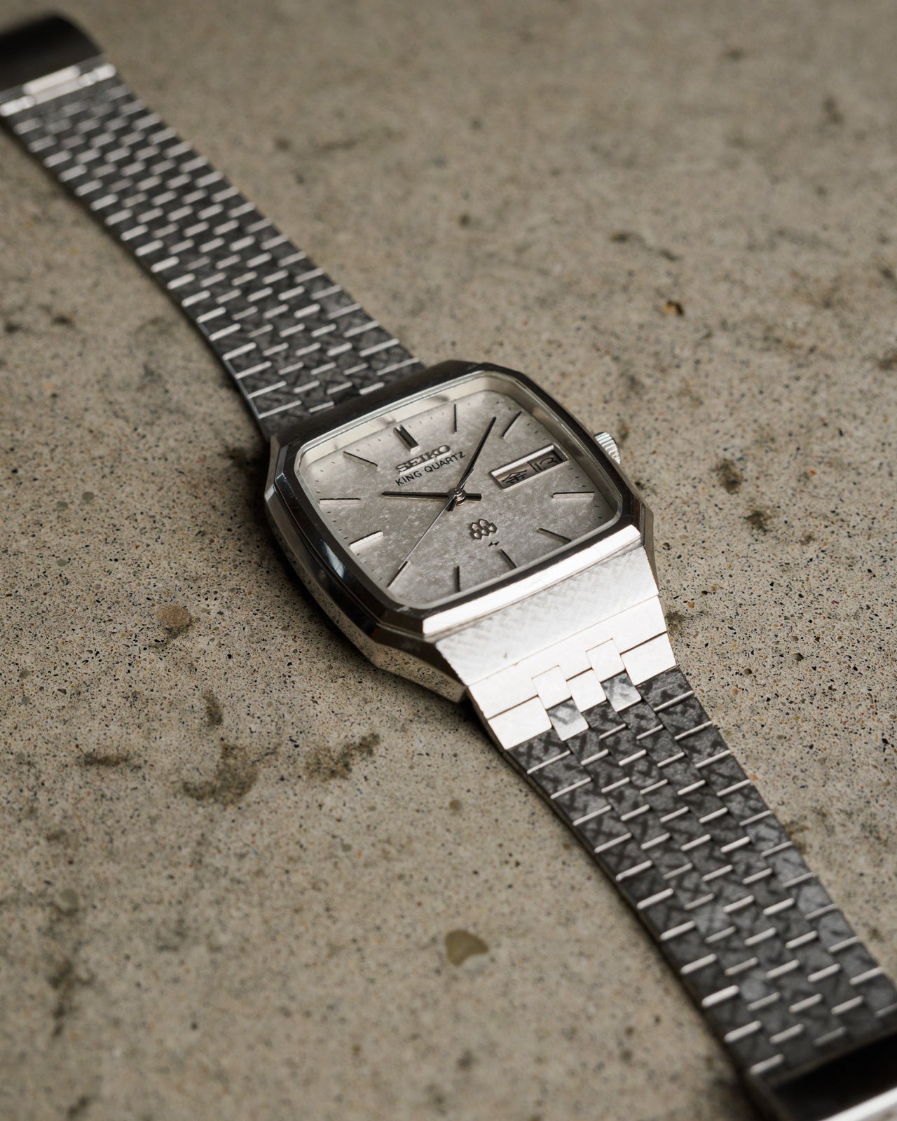 Seiko King Quartz Silver TV Dial
