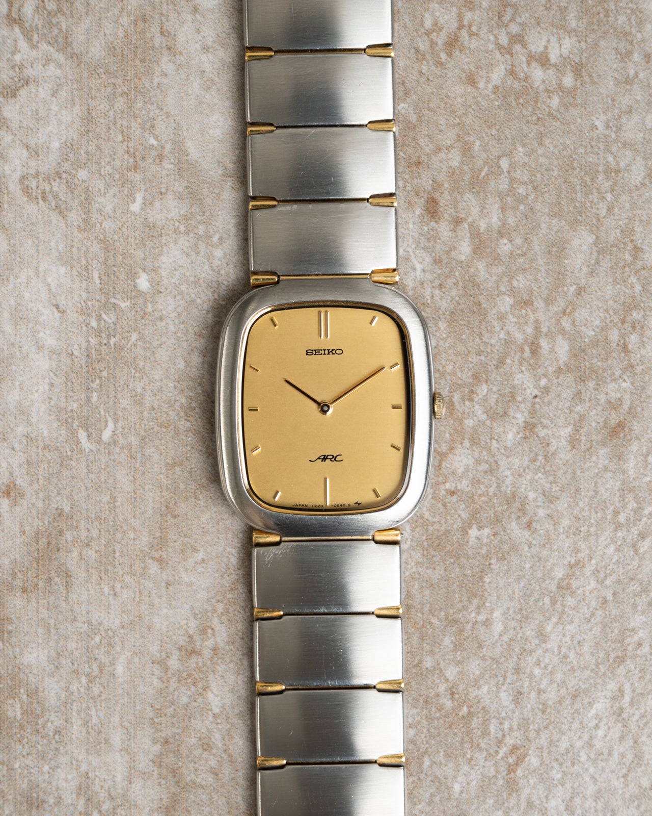 Seiko Arc Oval