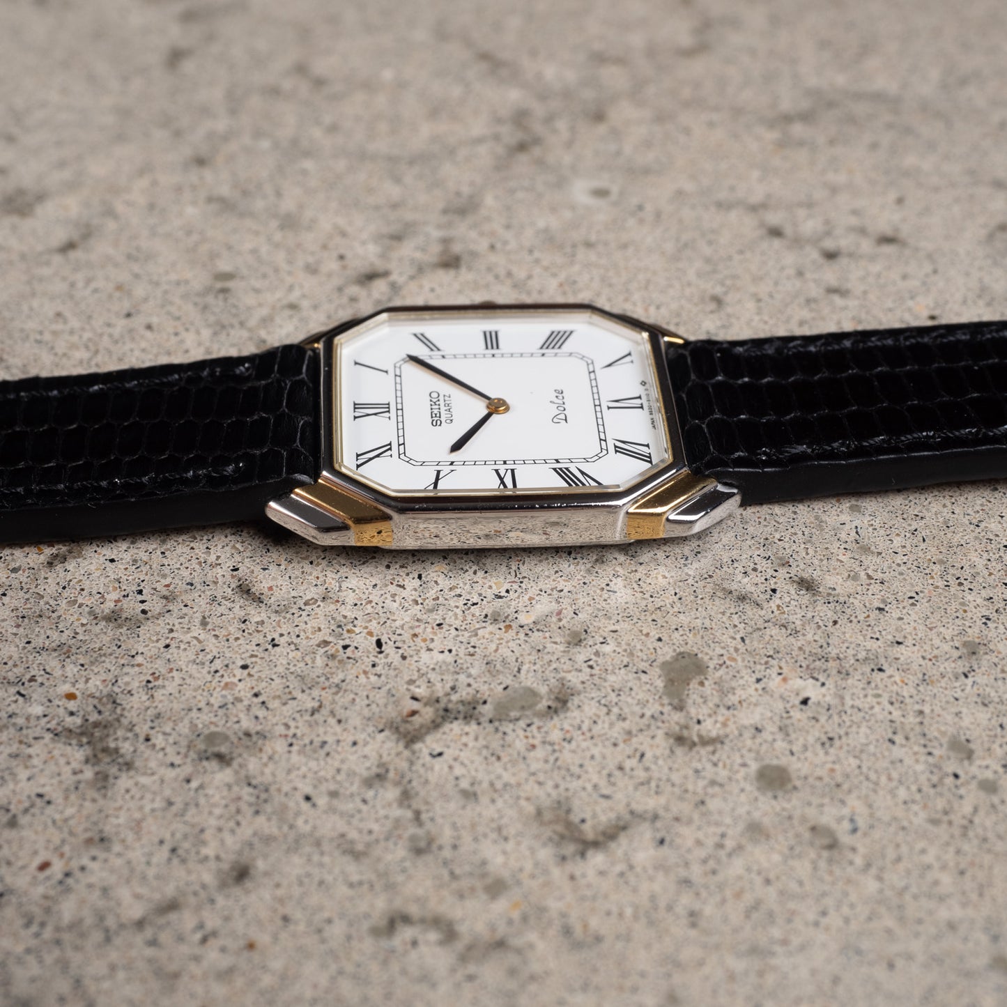 Seiko Dolce Two-Tone stepped case